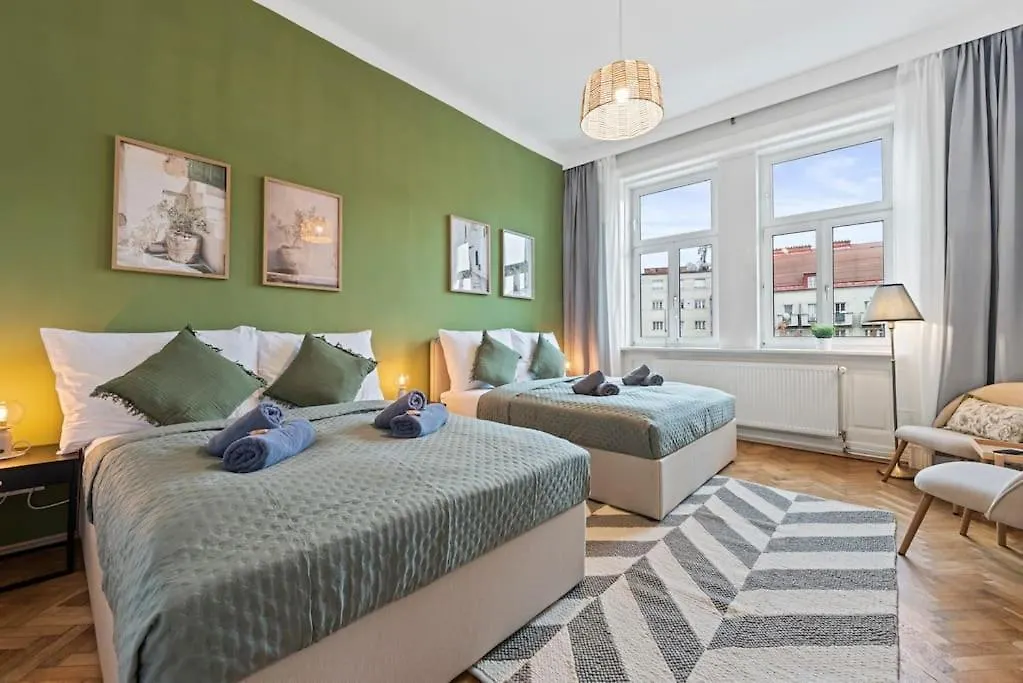 Stylish & Modern Viennese Apartment 0*, Vienna